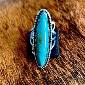 🎄Handmade Ladies Turquoise / Sterling Silver Ring